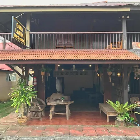 Copa Lanta Guesthouse